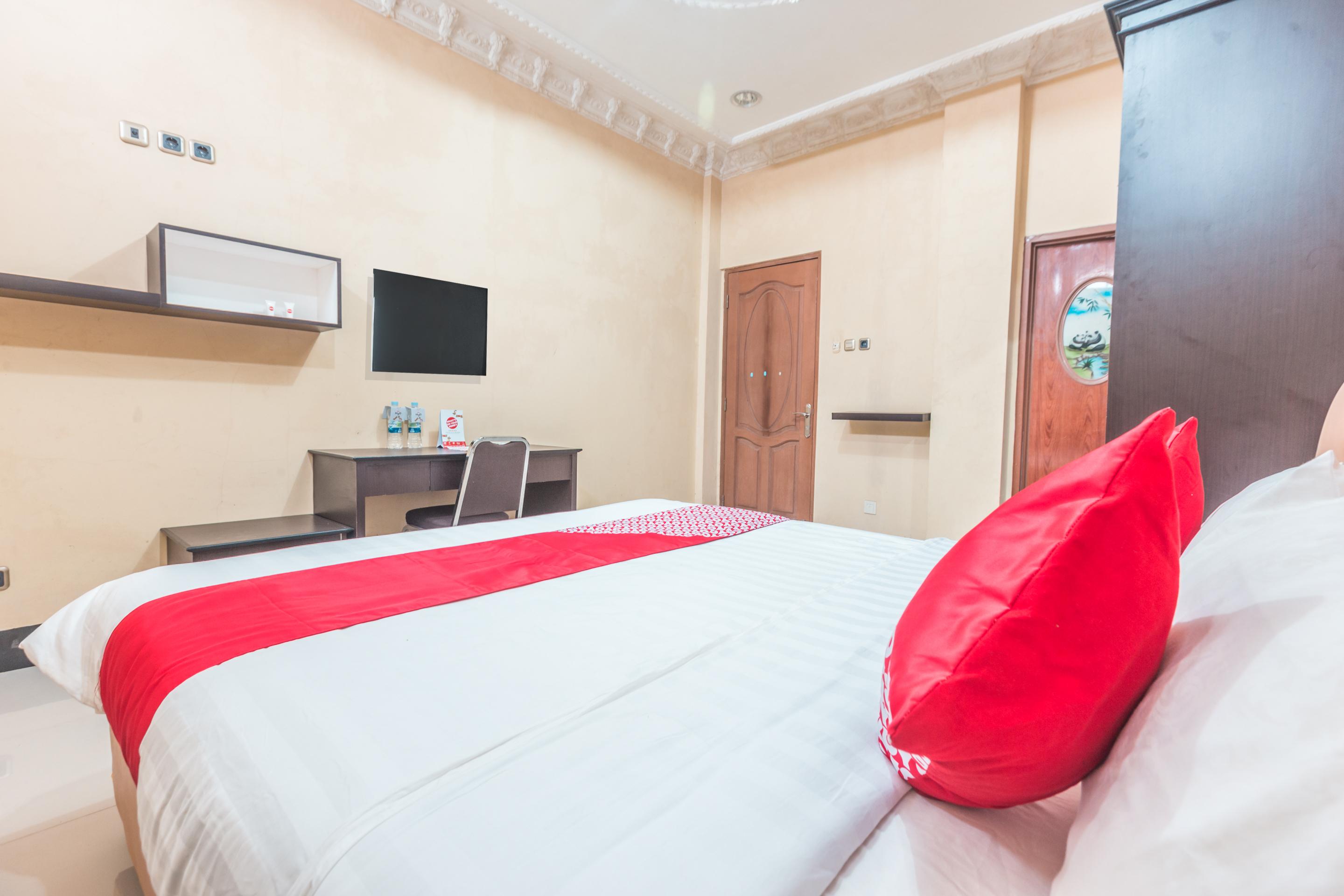 Super Oyo 1640 Fallinda Hotel Bogor Kültér fotó