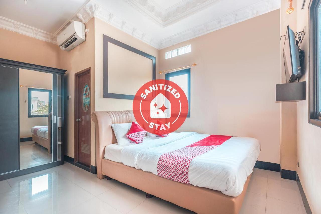 Super Oyo 1640 Fallinda Hotel Bogor Kültér fotó